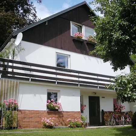 Apartment Red Tree Vrchlabi Exterior photo